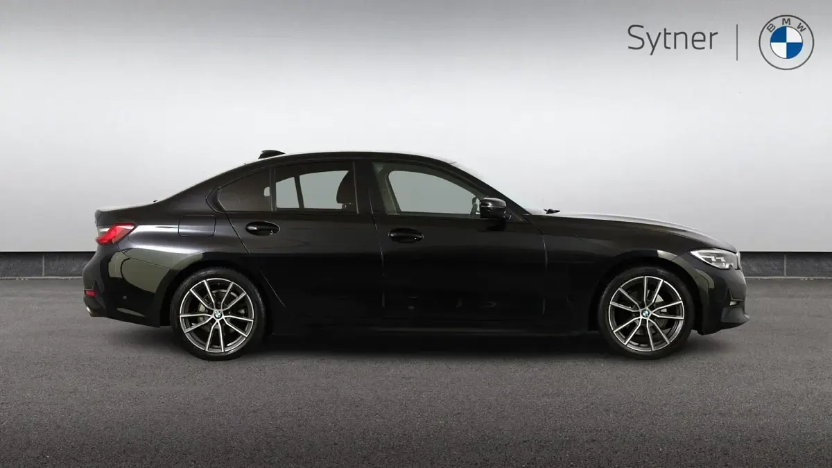 Used BMW 320 Sport Line 181 HP (133 kW) 2020 Black