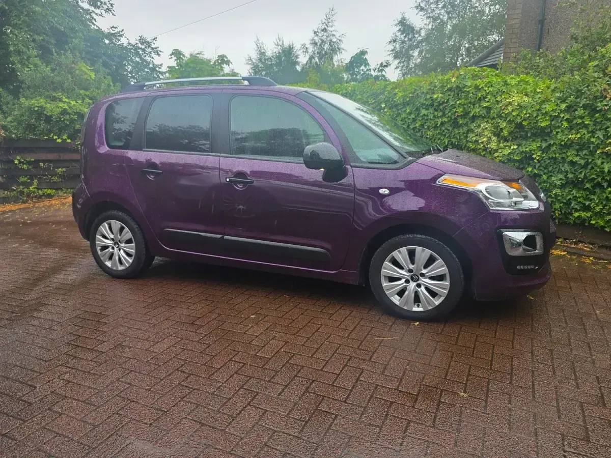 Used Citroën C3 Picasso 2017 Purple MPV