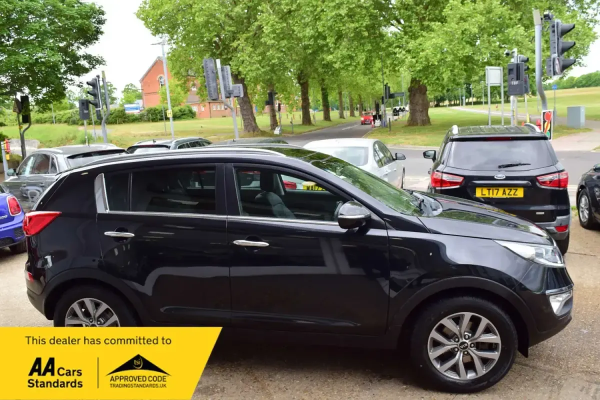 Usado Kia Sportage 177 HP (130 kW) 2016 Preto SUV