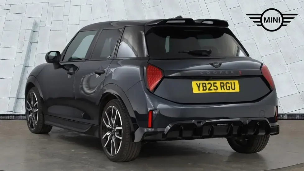 Used Mini Cooper S Hatch 201 HP (147 kW) 2025 Grey Hatchback