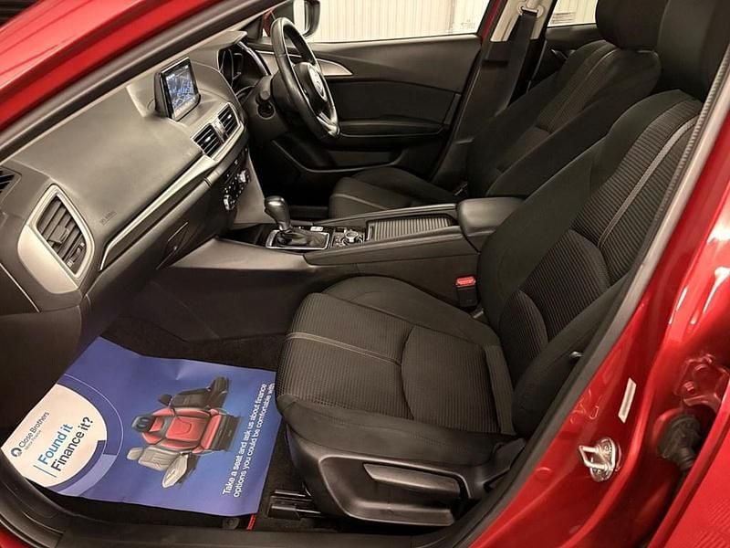 Used Mazda 3 2018 Red Hatchback