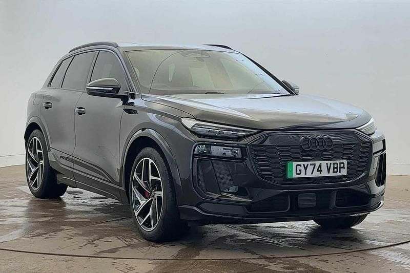 Black Used 2024 Audi Q6 e-tron Advanced SUV | £52,990 (Super price) - Image 1/4