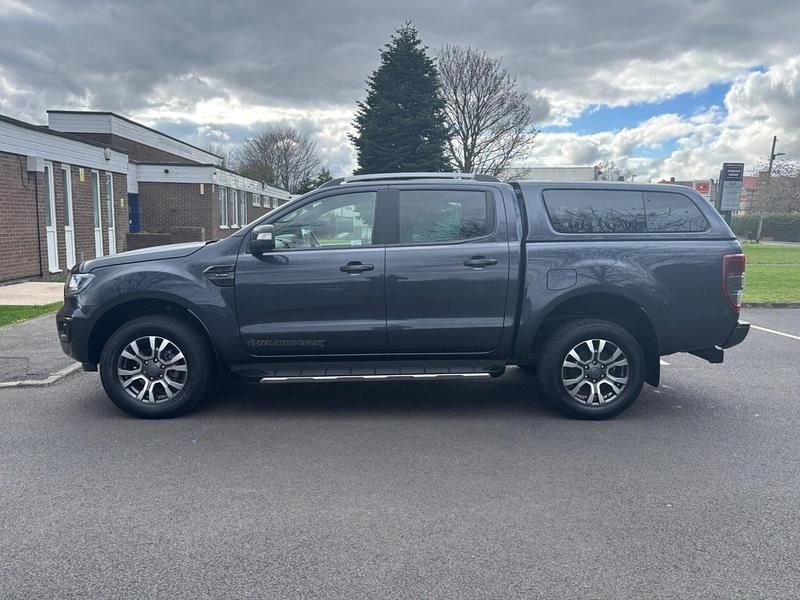 Begagnad Ford Ranger Wildtrack 2023 Grå Pickup