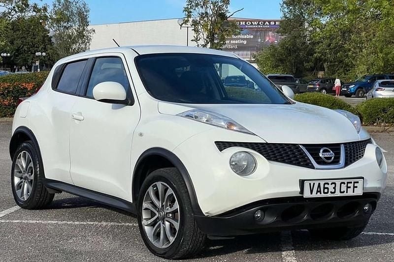 White Used 2014 Nissan Juke Tekna SUV | £4,290 (Good price) - Image 1/1