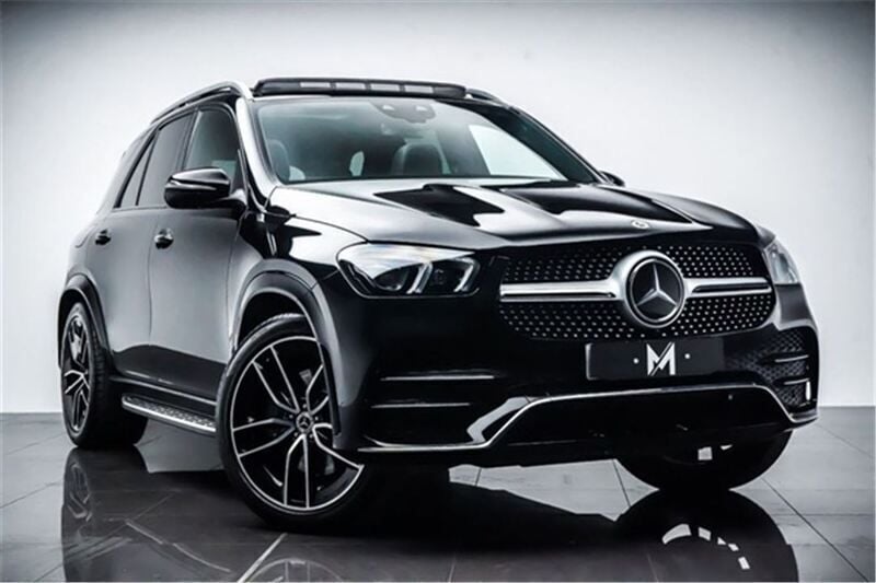 Black Used 2020 Mercedes GLE400 AMG line SUV | £46,995 (Fair price) - Image 1/4