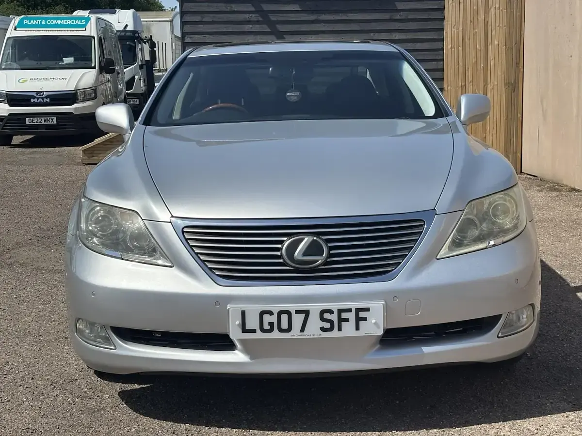 Used Lexus LS460 2007 Silver Sedan