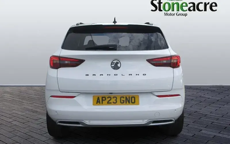 Used Vauxhall Grandland X Ultimate 131 HP (96 kW) 2023 White SUV