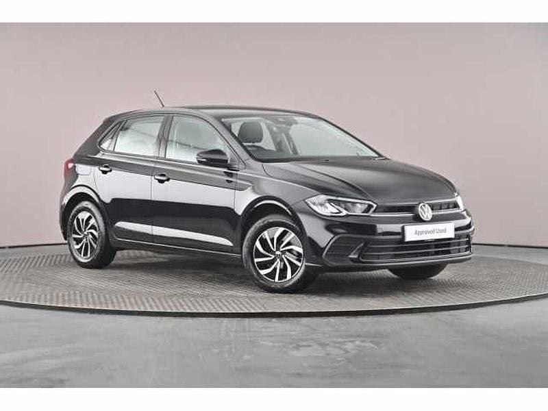 Used 2024 VW Polo | £15,890 (Good price) - Image 1/4
