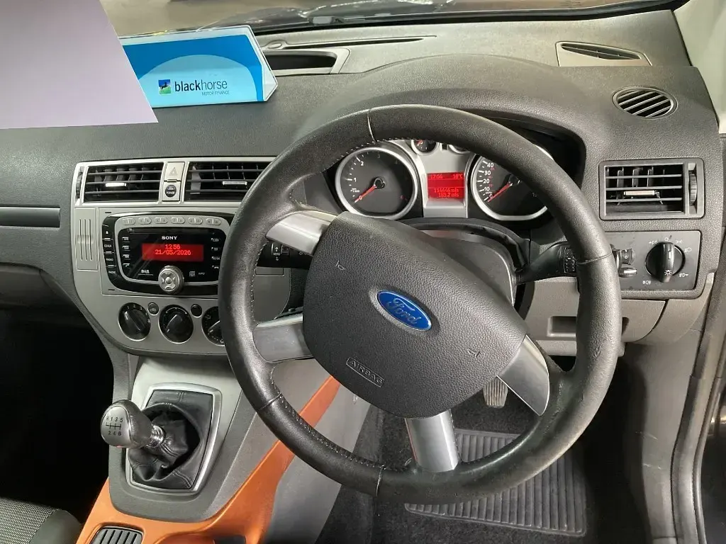 Used Ford Kuga Zetec 136 HP (100 kW) 2009 Grey SUV