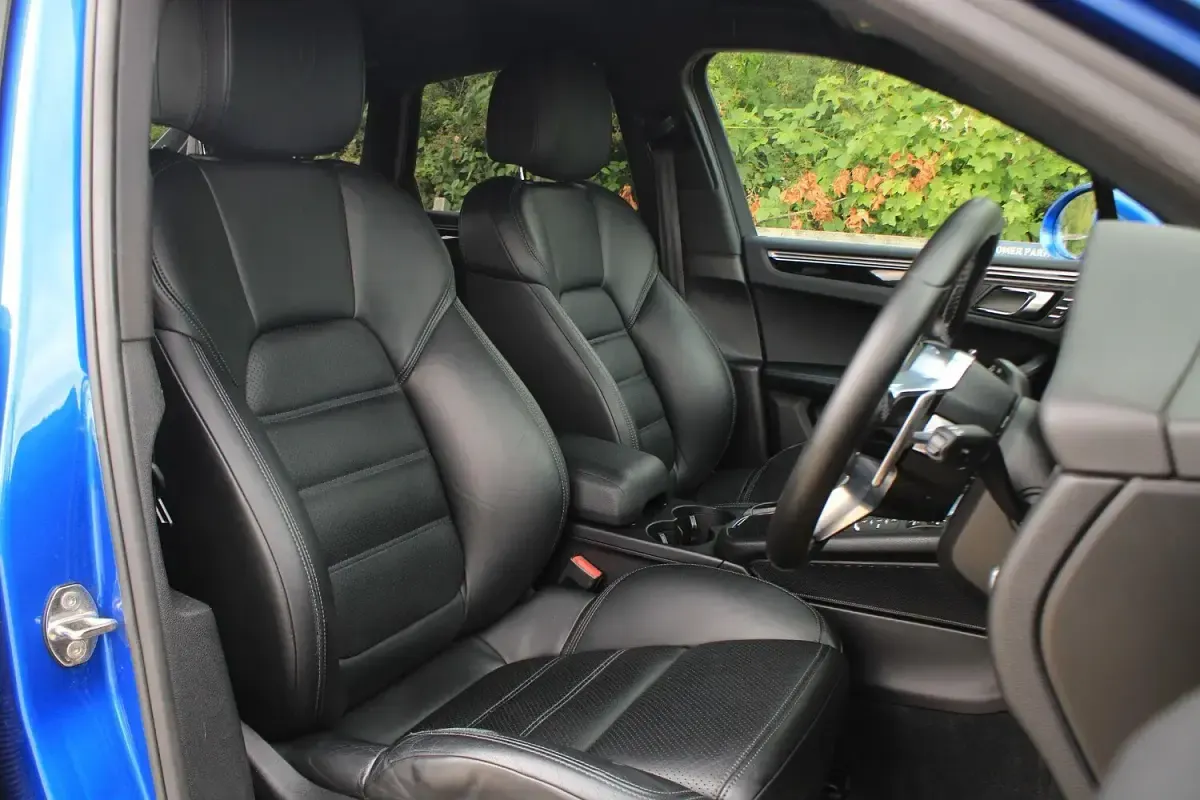 Used Porsche Macan S Diesel 2017 Blue SUV