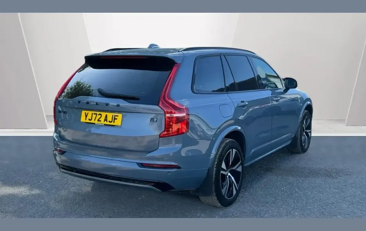 Used Volvo XC90 Plus 455 HP (334 kW) 2023 Grey SUV