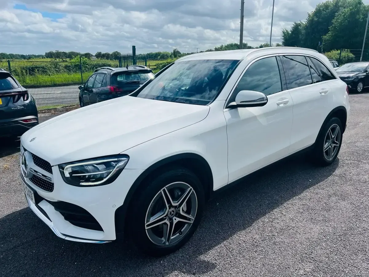 Used Mercedes GLC300e AMG line 2022 White SUV
