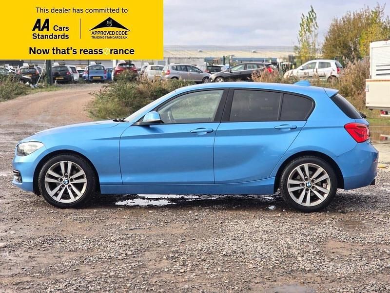 Used BMW 118 Sport Line 136 HP (100 kW) 2017 Blue Hatchback