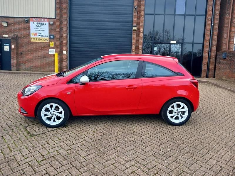 Used Vauxhall Corsa 75 HP (55 kW) 2016 Red Hatchback