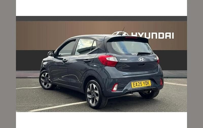 Used Hyundai i10 Advanced 63 HP (46 kW) 2025 Grey Hatchback