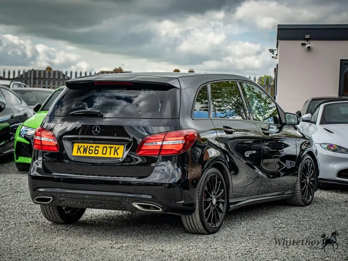 Used Mercedes B200 AMG Line Premium Plus 2017 Black Hatchback