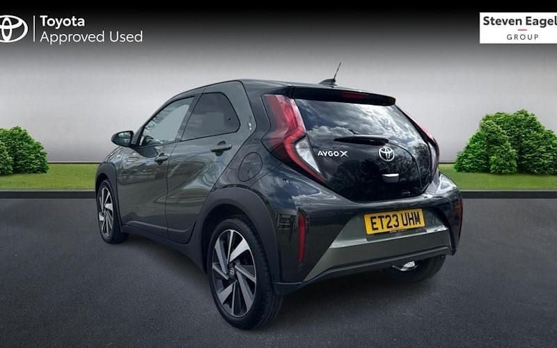 Usado Toyota Aygo X 72 HP (52 kW) 2025 SUV