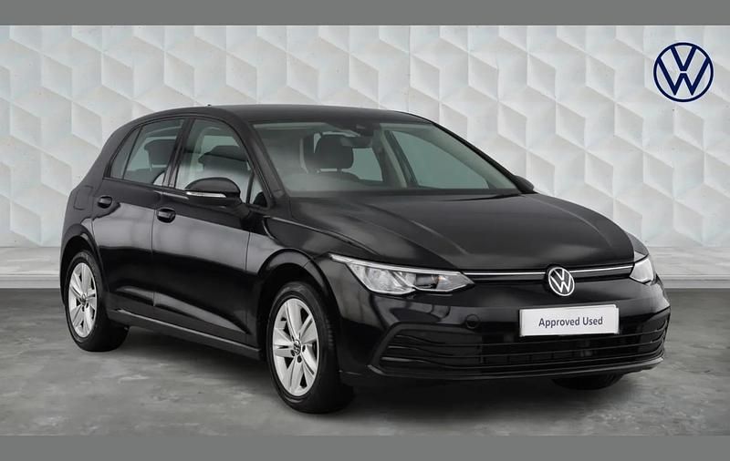 Used VW Golf VIII Life 108 HP (79 kW) 2022 Black Hatchback