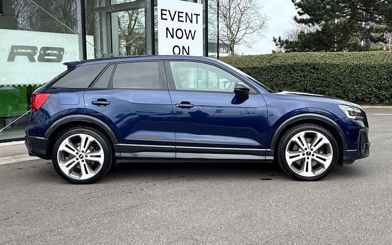 Used Audi SQ2 300 HP (220 kW) 2026 SUV