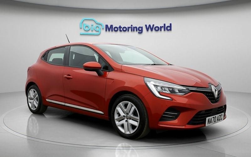 Usado Renault Clio V Play 101 CV (74 kW) 2020 Rojo Utilitario