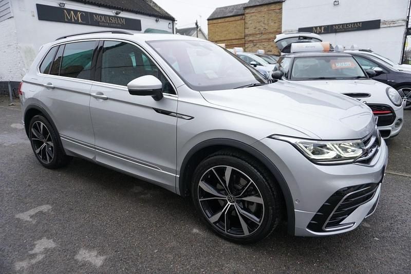 Silver Used 2023 VW Tiguan R-line SUV | £30,000 (Fair price) - Image 1/4