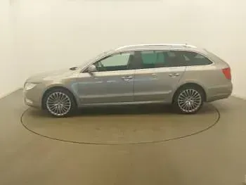 Used Skoda Superb Elegance 140 HP (102 kW) 2013 Beige Estate