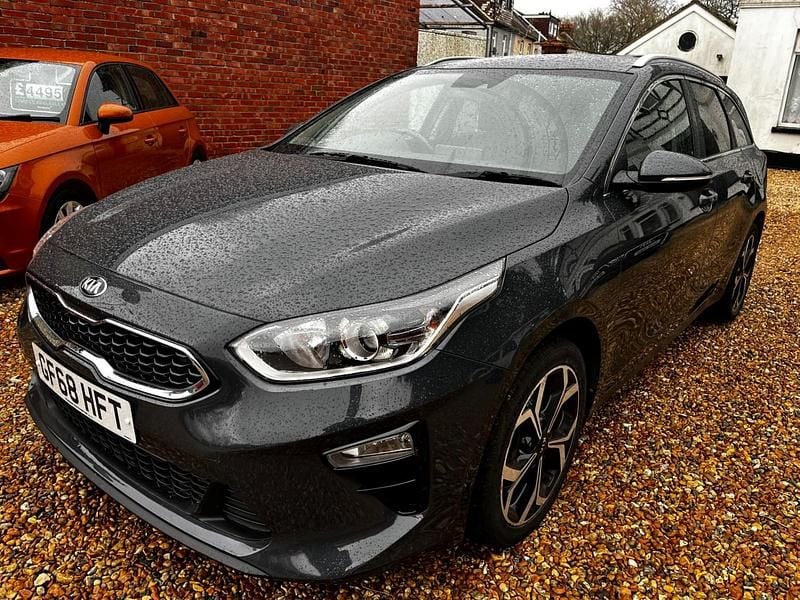 Used Kia Ceed Sportswagon 118 HP (86 kW) 2018 Grey Estate