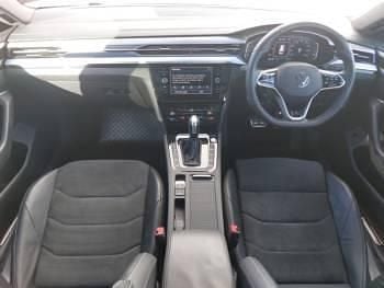 Usado VW Arteon R-line 150 HP (110 kW) 2021 Branco Carrinha