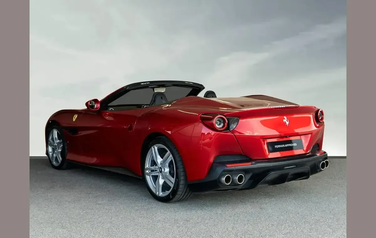 Used Ferrari Portofino 591 HP (434 kW) 2020 Red Cabriolet