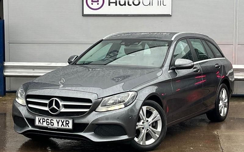 Used Mercedes C220 Executive 170 HP (125 kW) 2016 Grey Estate