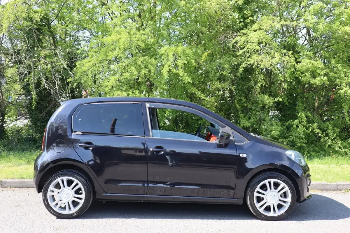 Usado VW up! Edition 2014 Preto Citadino