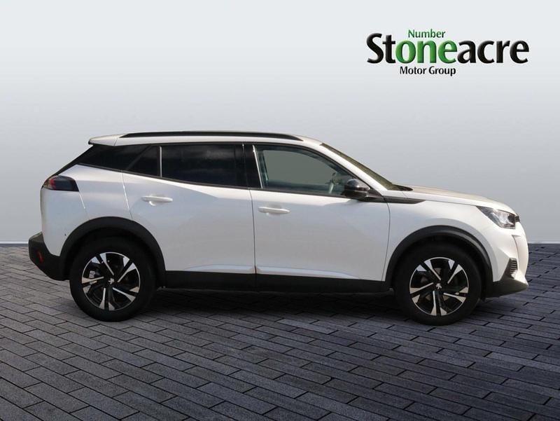 Second-hand Peugeot 2008 Allure+ 2023 Alb SUV