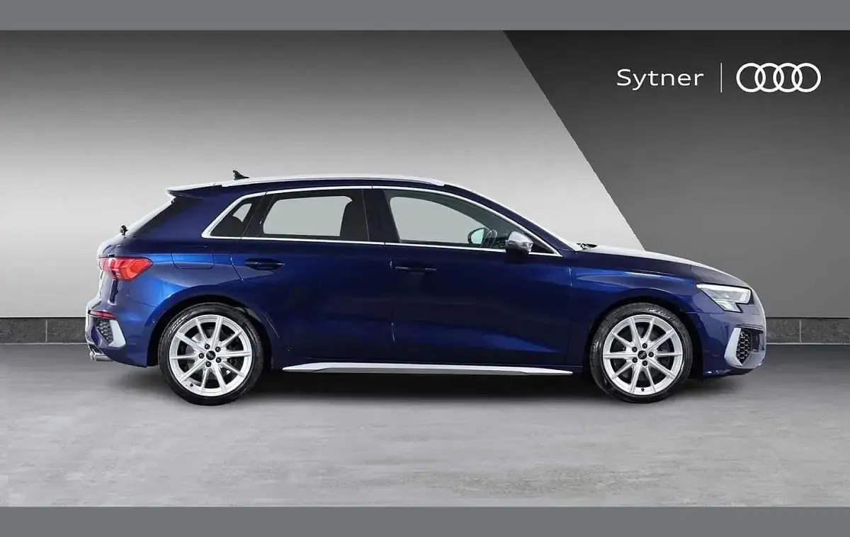 Used Audi S3 Sportback Comfort 306 HP (225 kW) 2023 Blue Hatchback