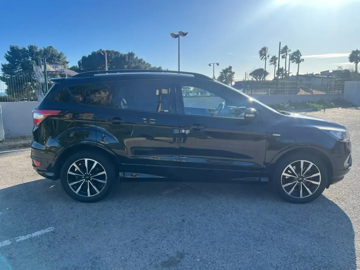 Used Ford Kuga ST-Line 150 HP (110 kW) 2019 Black SUV