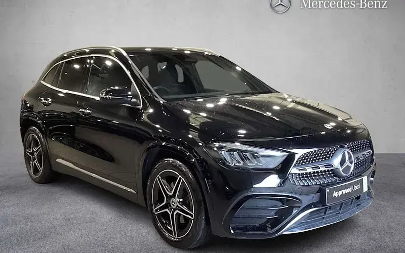 Used Mercedes GLA200 AMG line 150 HP (110 kW) 2025 SUV