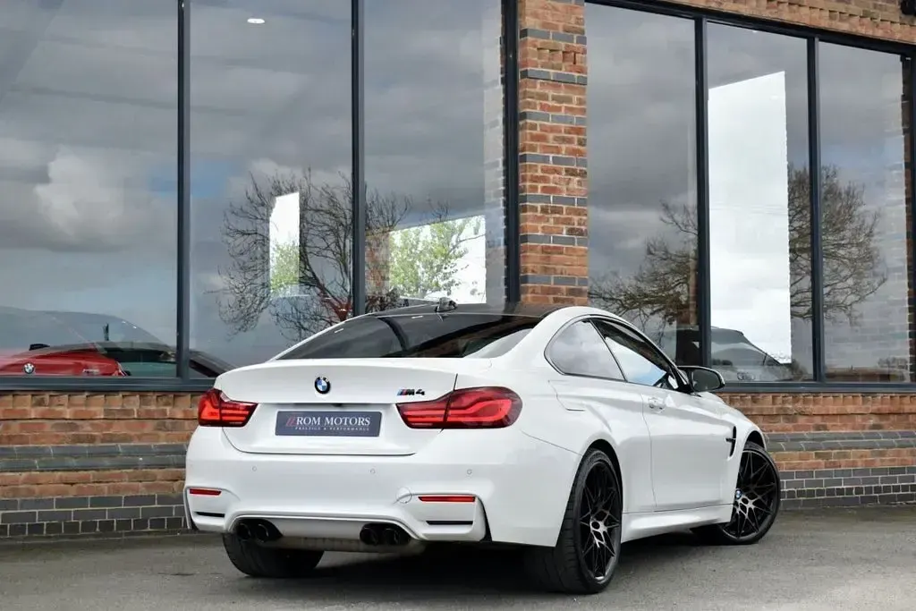 Used BMW M4 Competition Edition 450 HP (330 kW) 2019 White Coupe