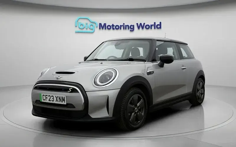 Used Mini Cooper S Level 1 135 kW (184 HP) 2023 Silver Hatchback