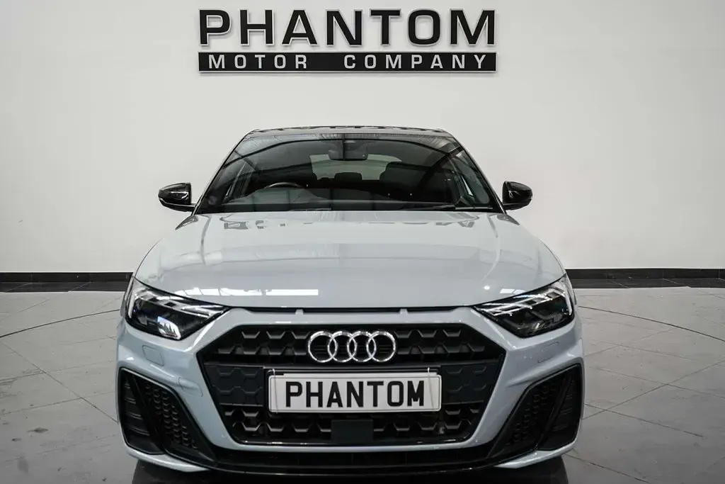 Used Audi A1 Sportback Black Edition 95 HP (69 kW) 2022 Grey Hatchback