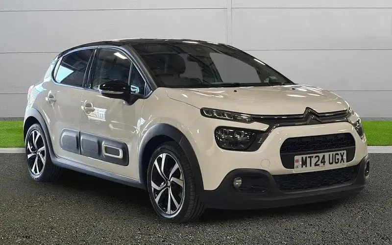 Used Citroën C3 PureTech 83 HP (61 kW) 2024 Hatchback