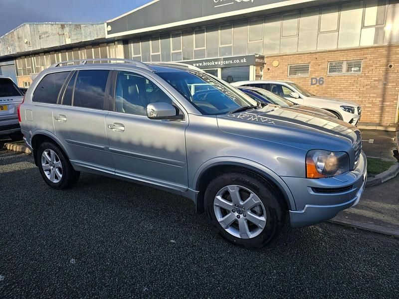 Used Volvo XC90 SE 200 HP (147 kW) 2014 Silver SUV