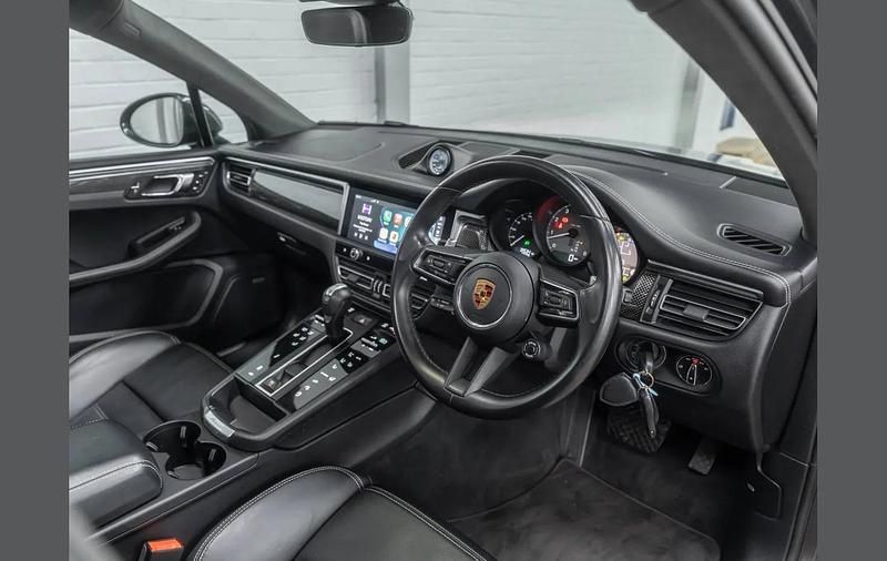 Used Porsche Macan S 374 HP (275 kW) 2021 Grey SUV