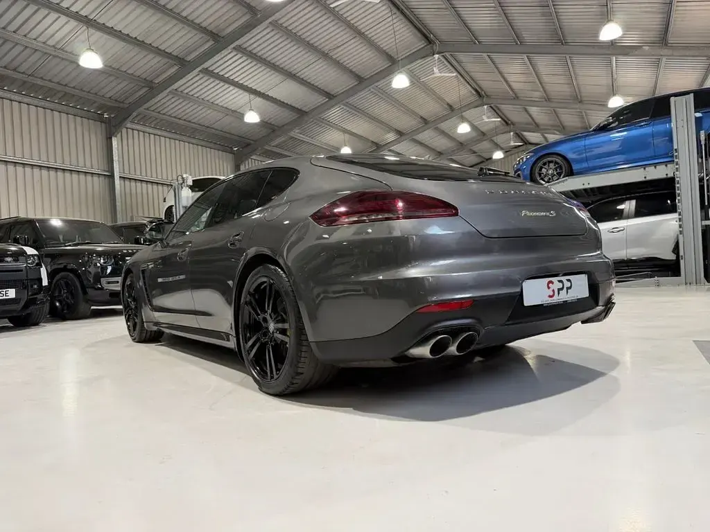 Used Porsche Panamera 2014 Grey Hatchback