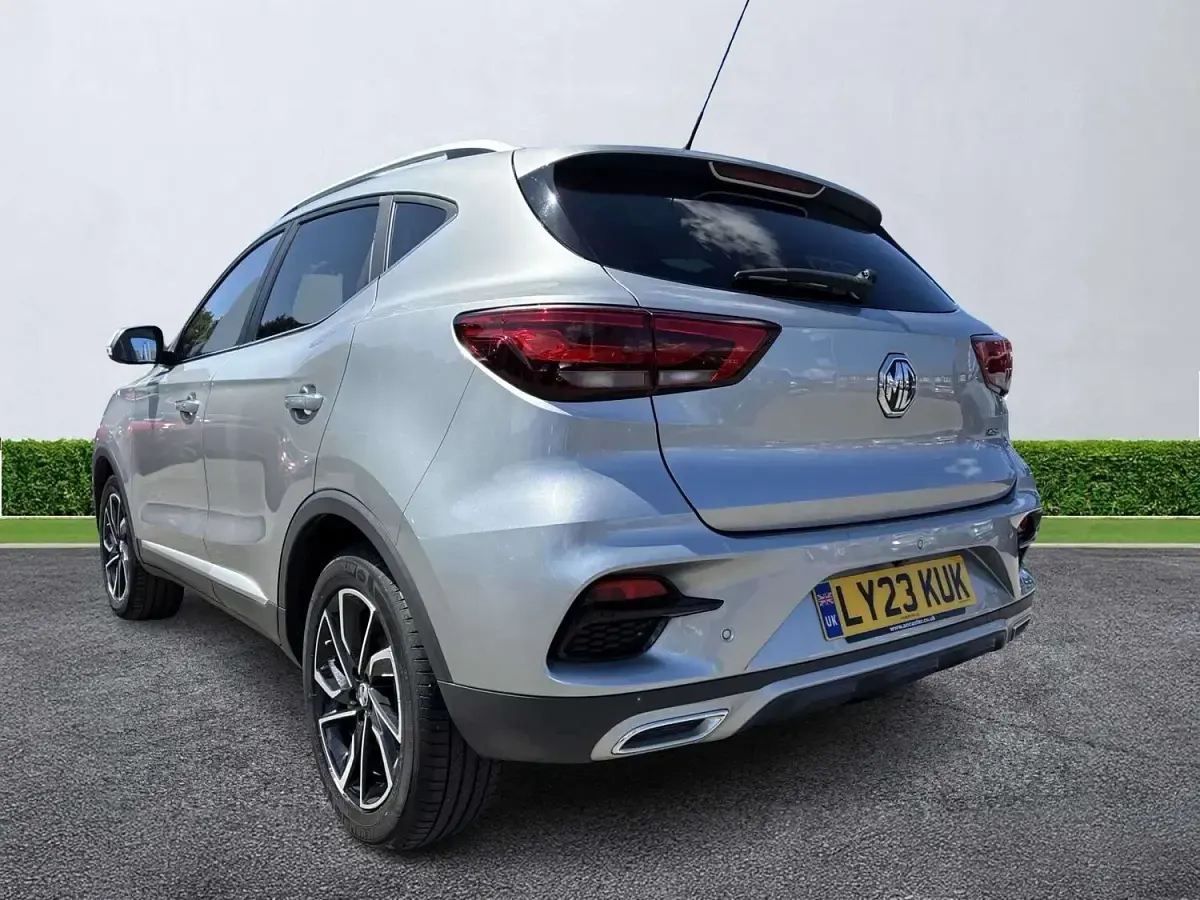 Used MG ZS Exclusive 2023 Silver SUV