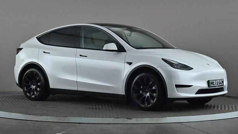 Used Tesla Model Y RWD 219 kW (299 HP) 2024 White SUV