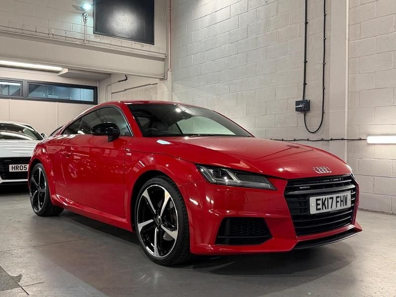 Used Audi TT Black Edition 230 HP (169 kW) 2017 Red Coupe