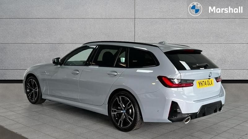 Used BMW 330e M Sport 292 HP (214 kW) 2024 Brooklyn grey metallic  Estate