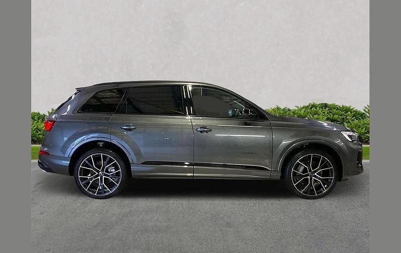 New Audi Q7 Comfort 281 HP (206 kW) 2025 Other SUV