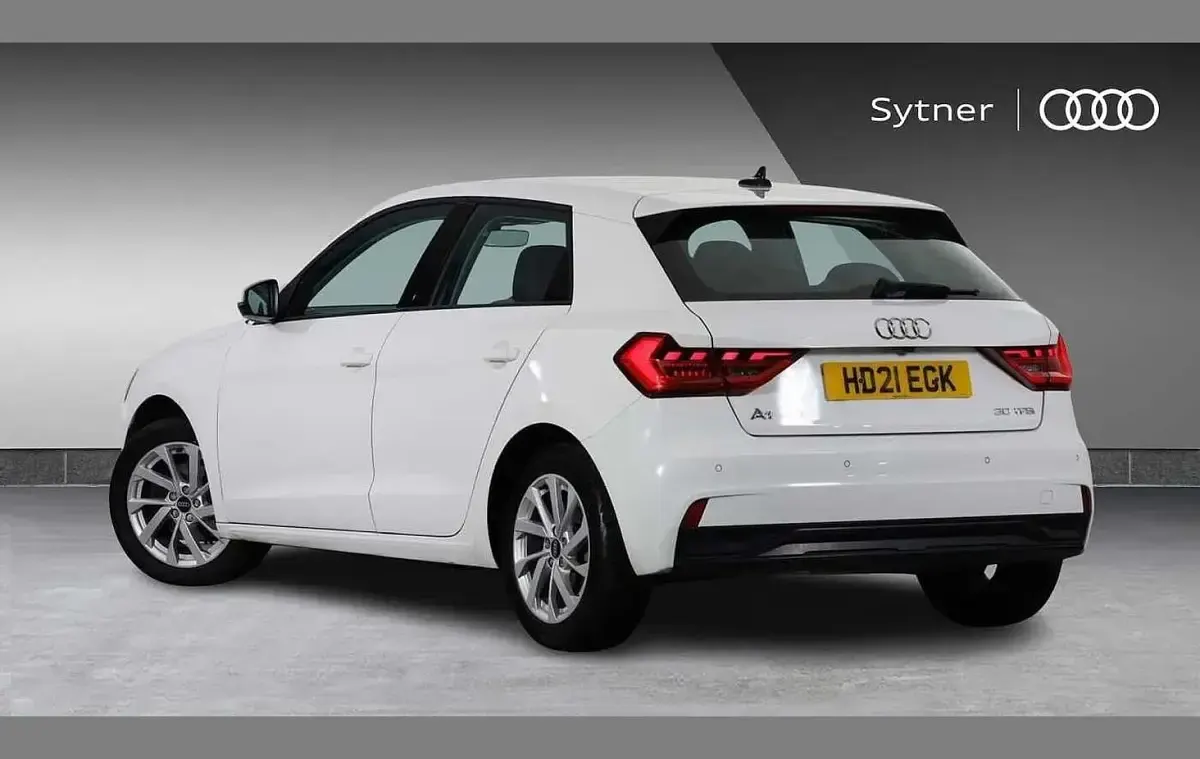 Used Audi A1 Sport 108 HP (79 kW) 2021 White SUV