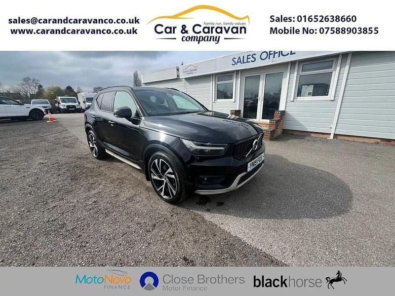 Used Volvo XC40 R-Design Pro 190 HP (139 kW) 2019 Black SUV
