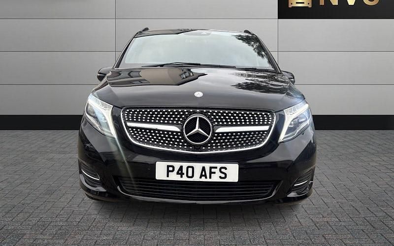 Used Mercedes V250 190 HP (139 kW) 2015 MPV